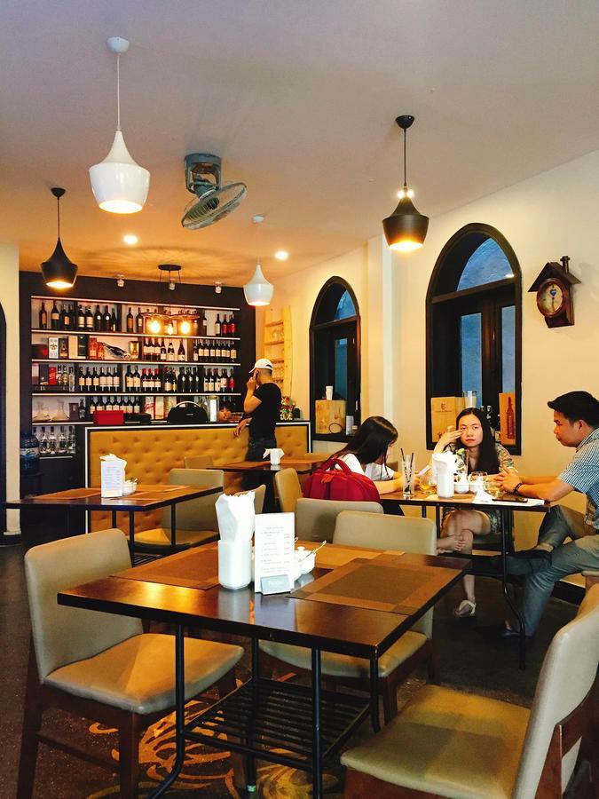 The Carnation Hotel Da Nang Esterno foto
